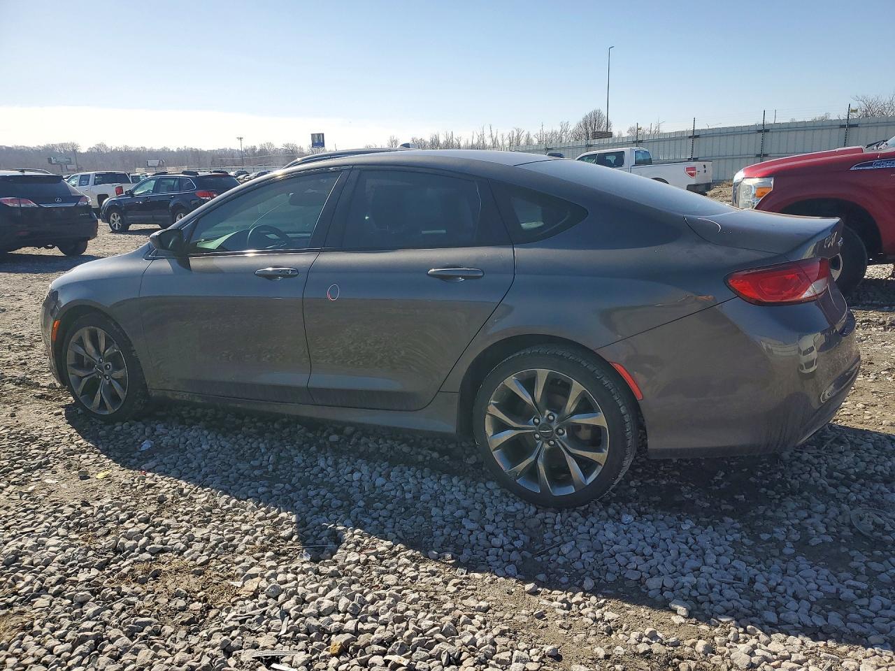 2015 Chrysler 200 s