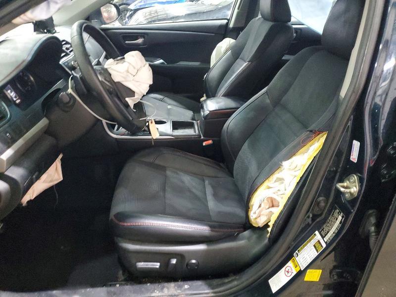 2016 Toyota Camry le