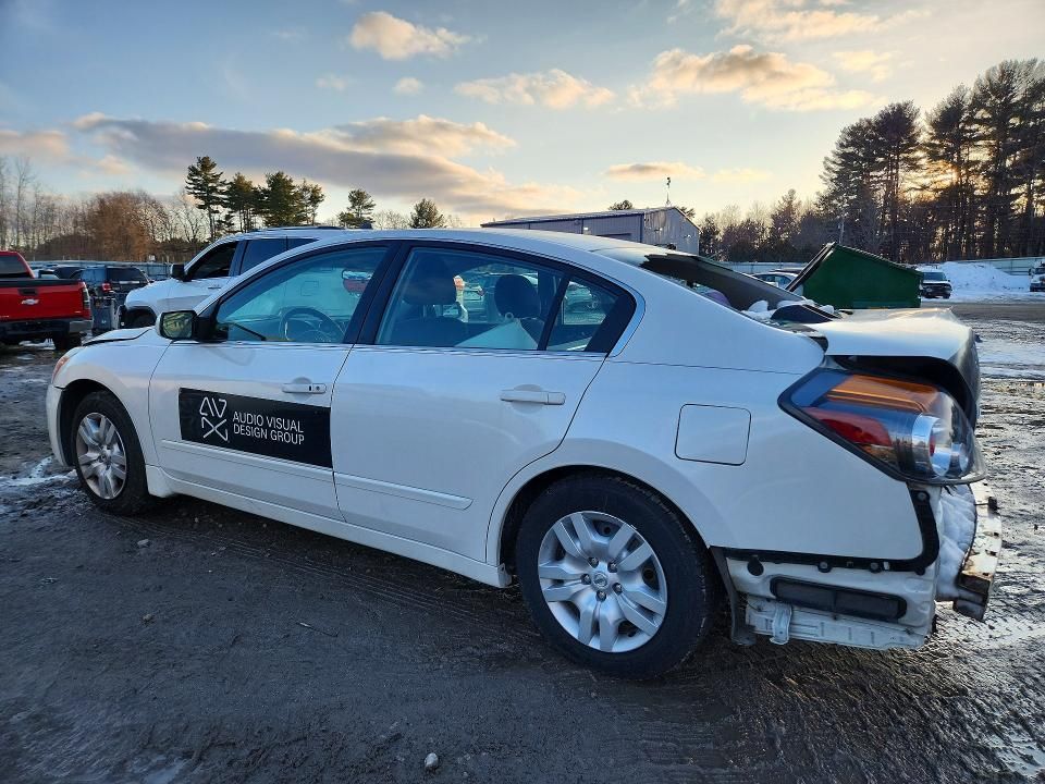 2011 Nissan Altima Base