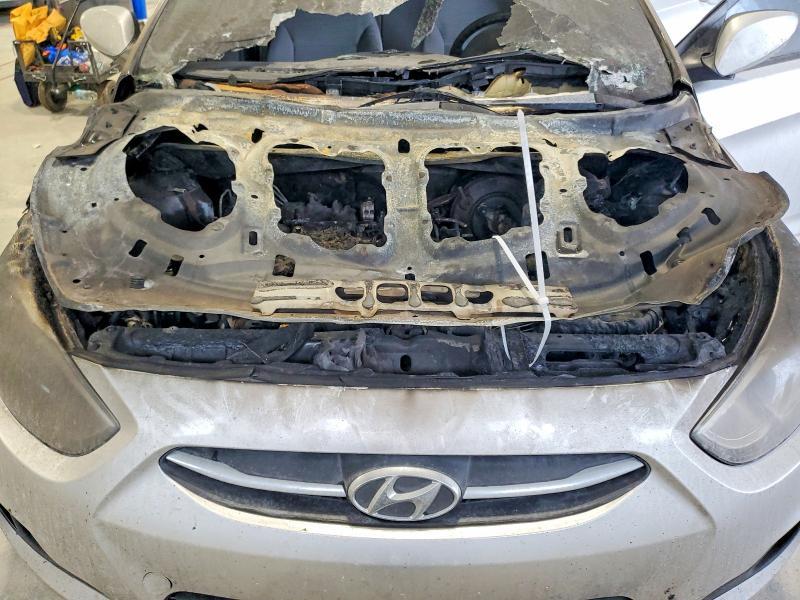 2015 Hyundai Accent gls