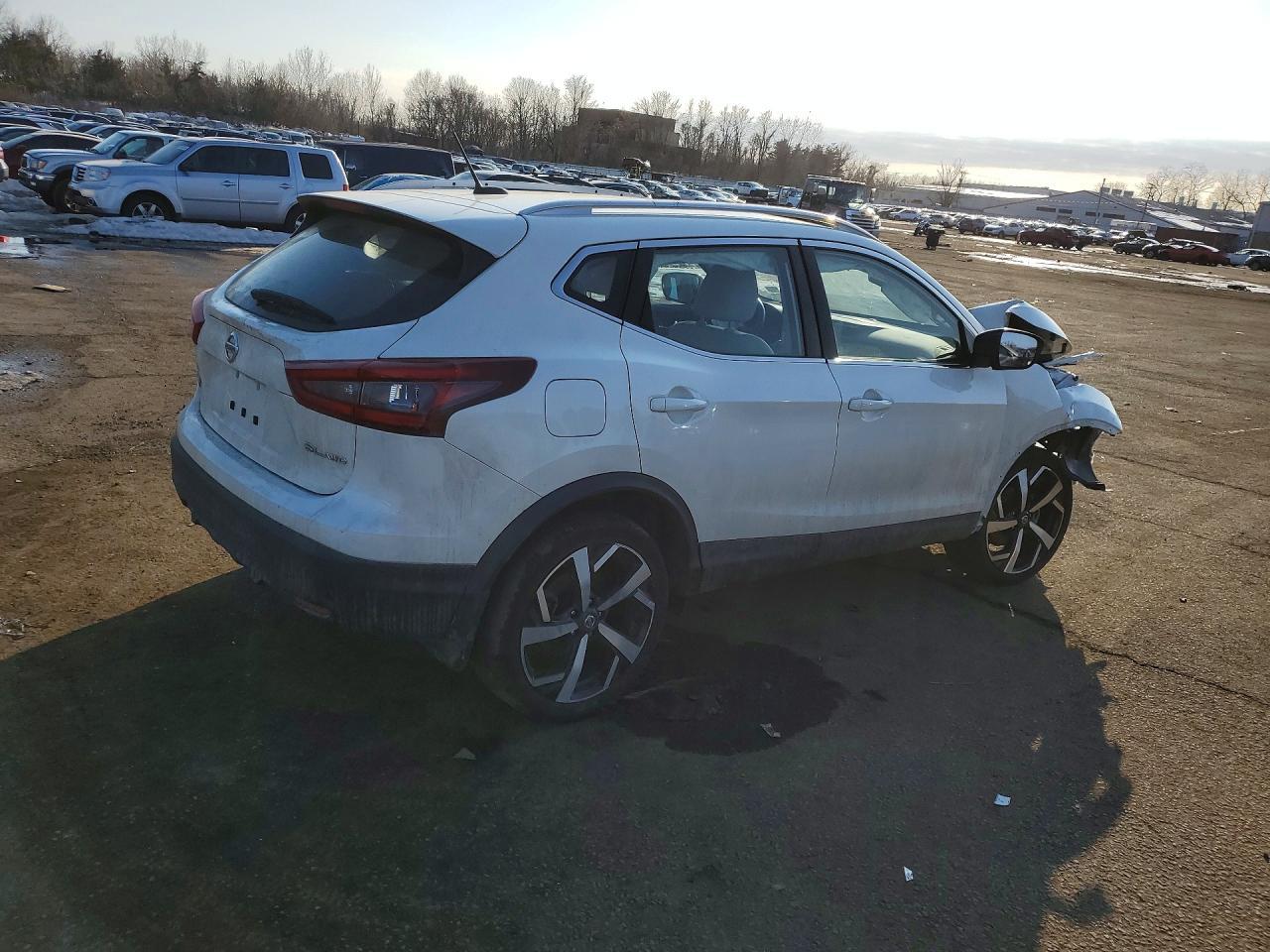 2021 Nissan Rogue Sport sl