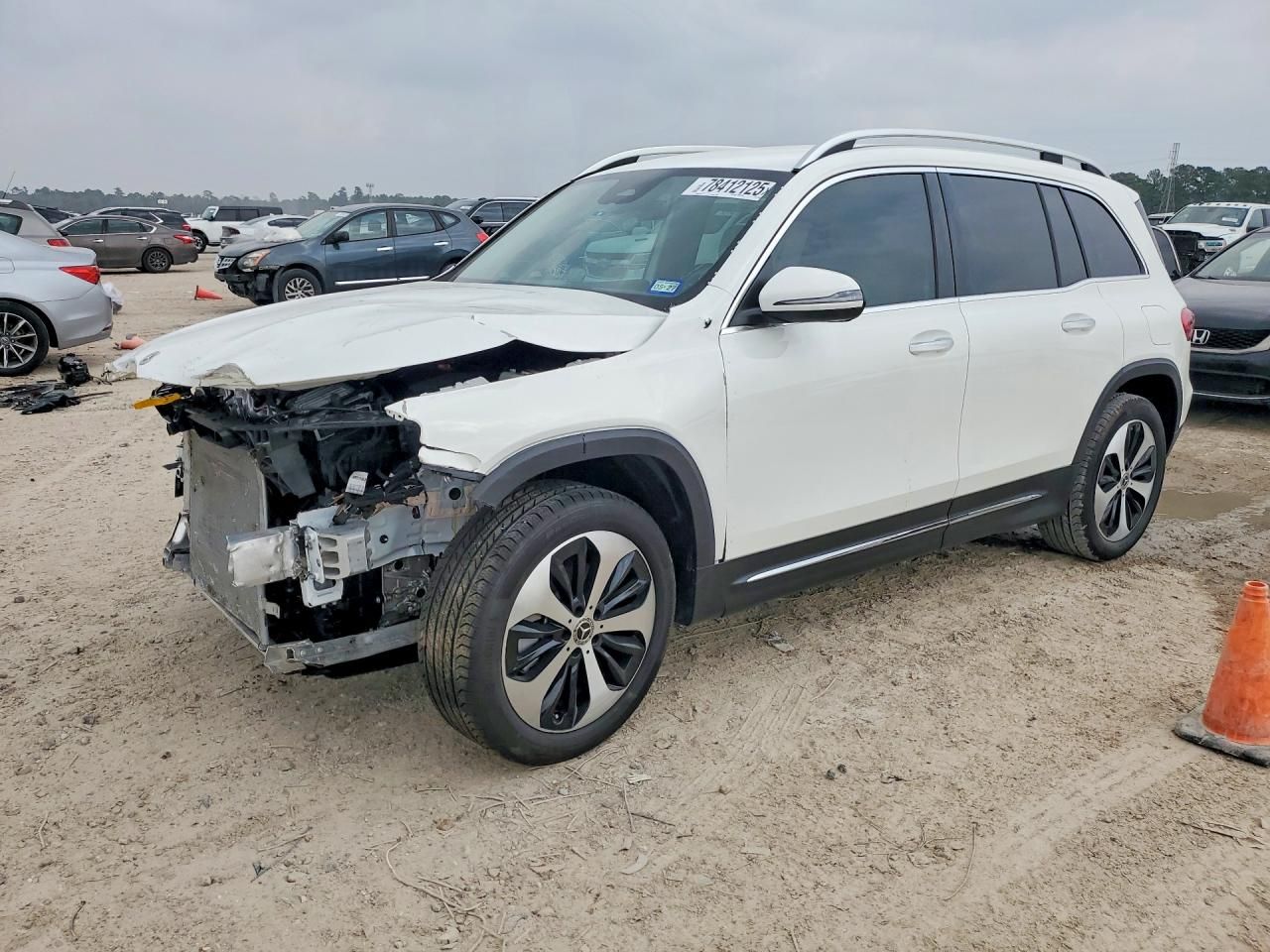 2025 Mercedes-Benz Glb 250