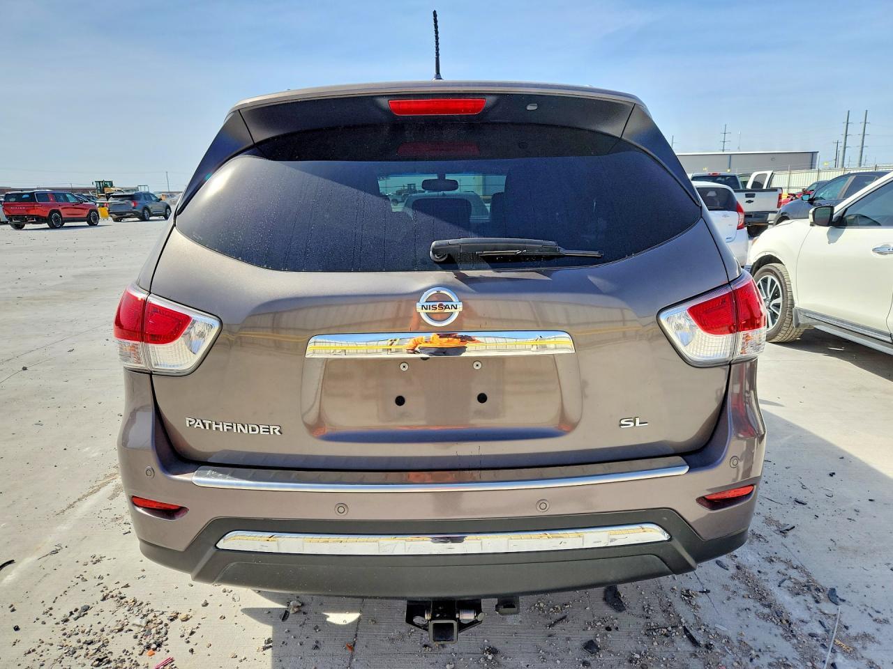 2014 Nissan Pathfinder sl