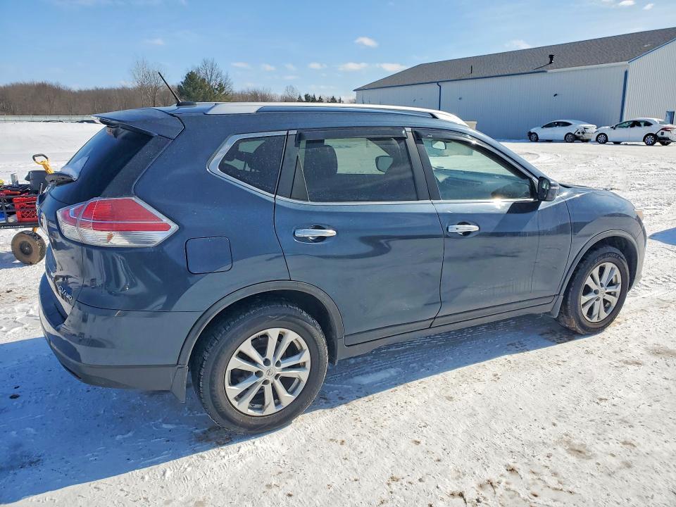 2016 Nissan Rogue sv