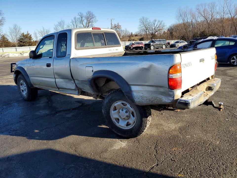 2004 Toyota Tacoma Xtracab