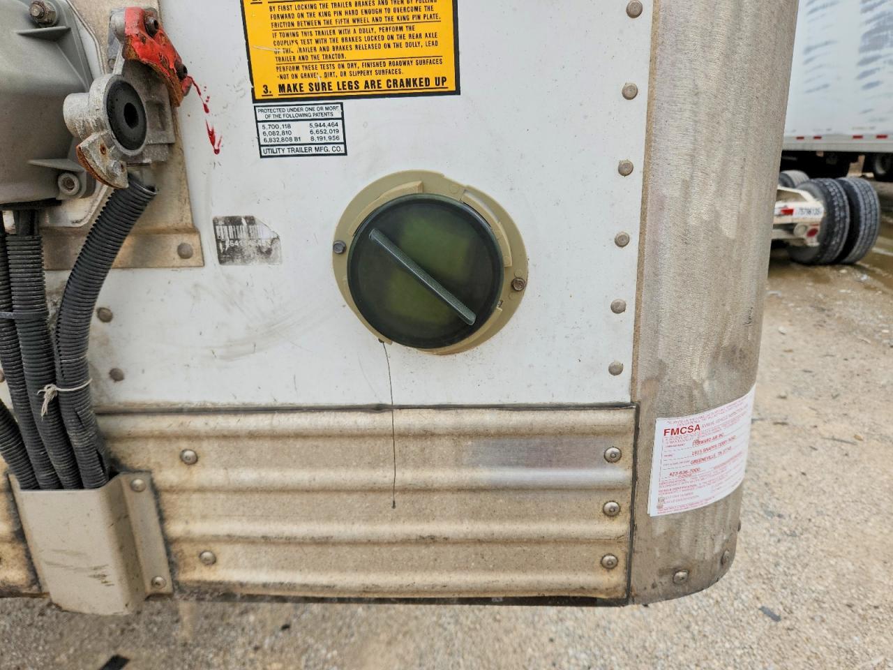 2014 Utility VS2DX DRY Van Trailer