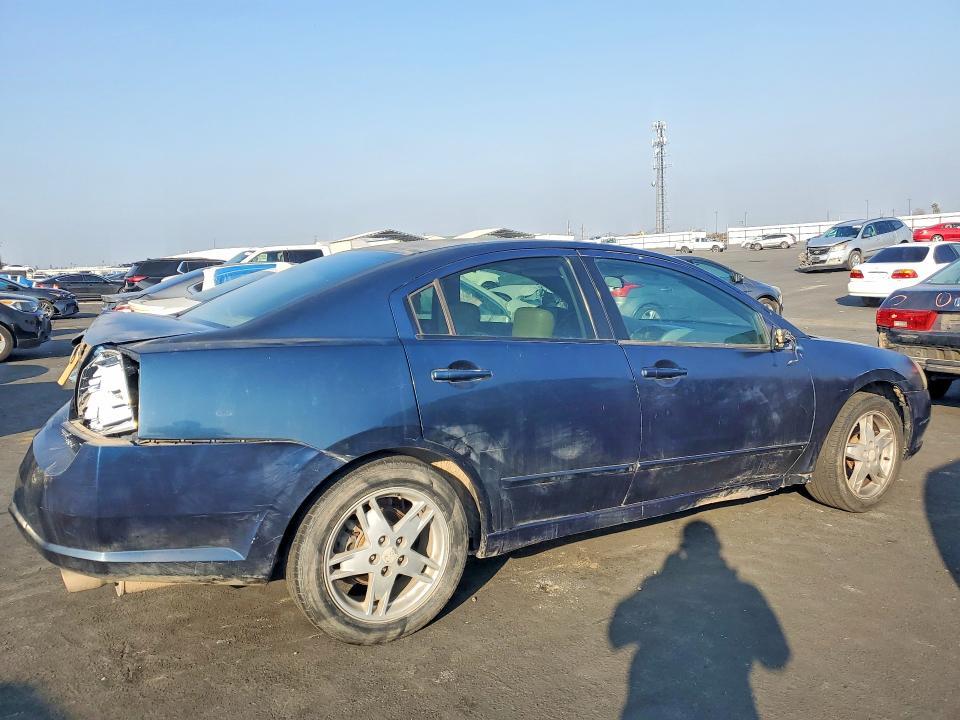 2004 Mitsubishi Galant