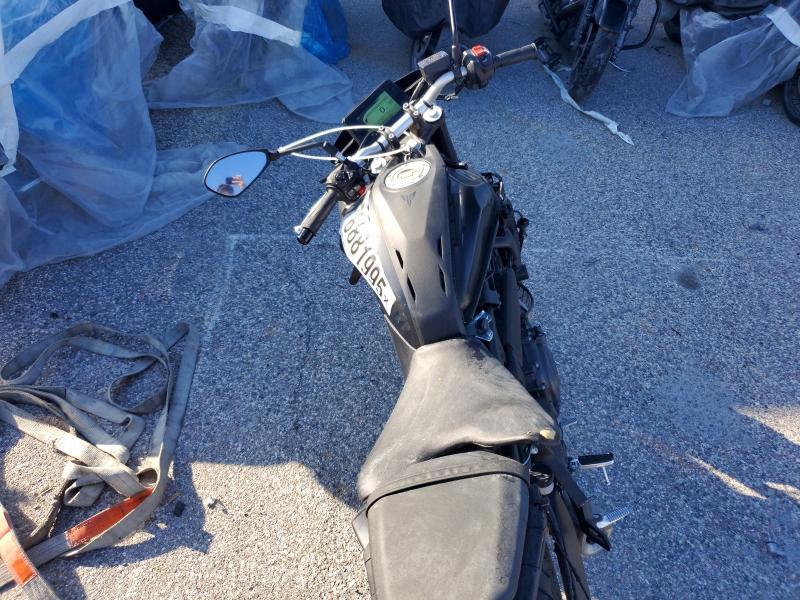 2025 Yama MTN690