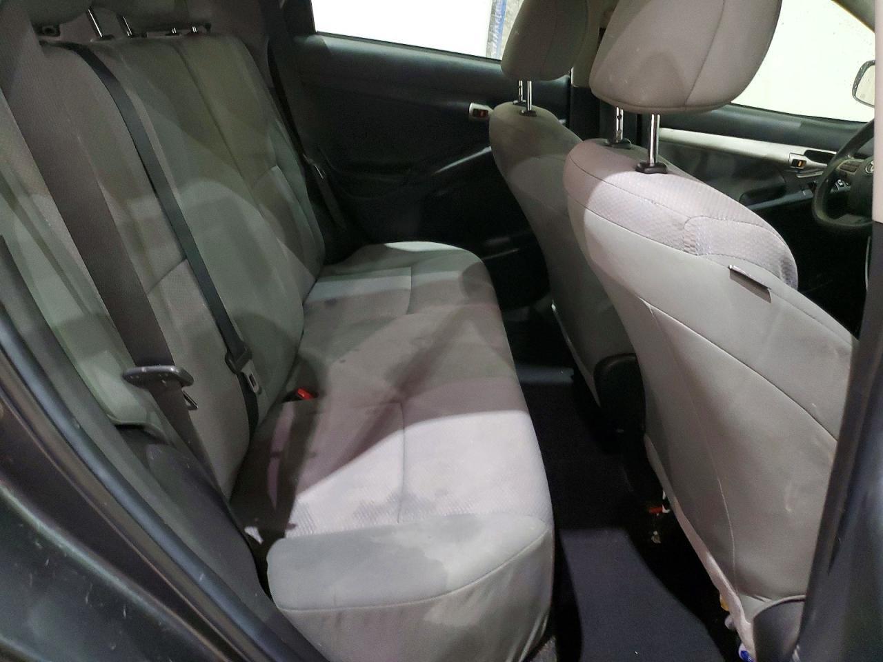2011 Toyota Matrix Base
