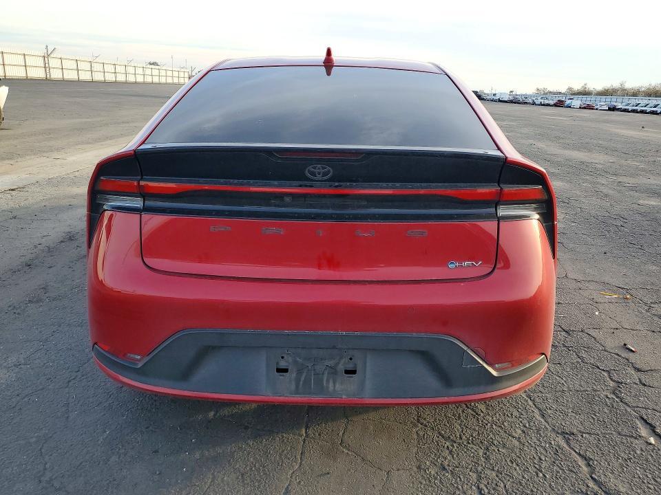 2024 Toyota Prius le