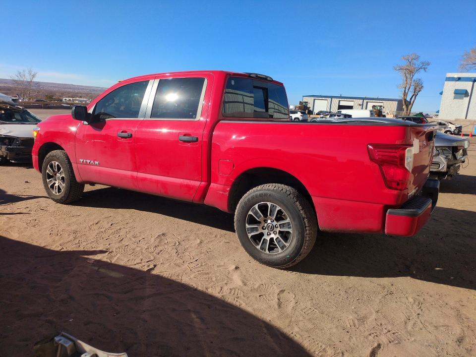 2023 Nissan Titan sv