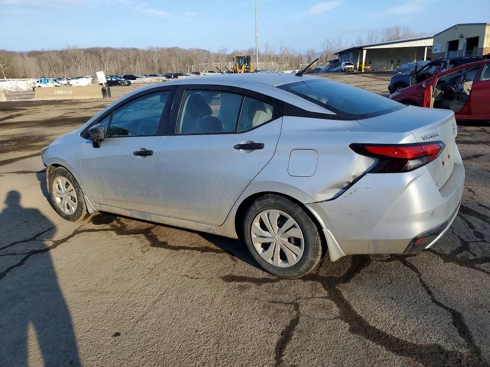 2020 Nissan Versa s