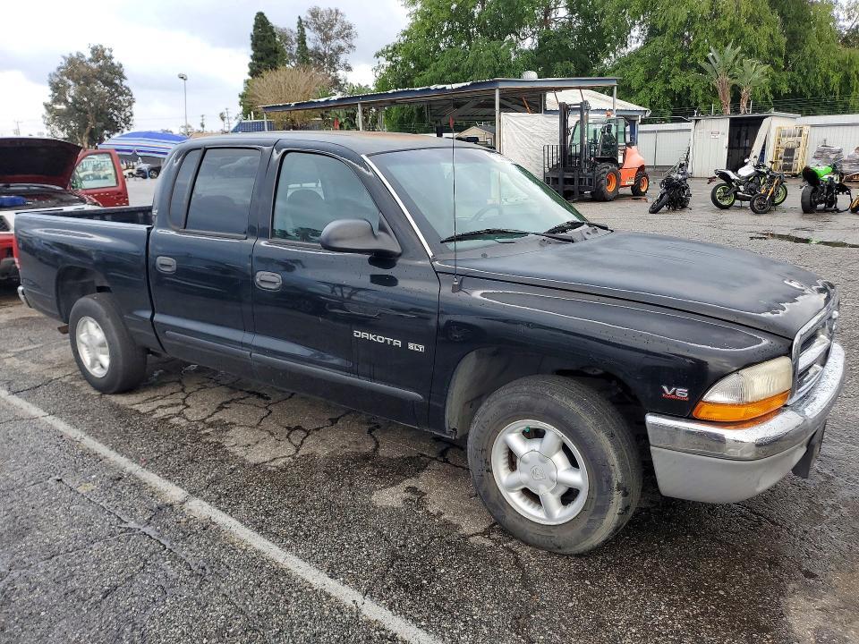 2000 Dodge Dakota Quattro