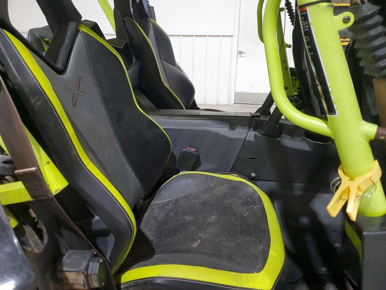 2016 Can-Am Maverick-Utility Vehicle