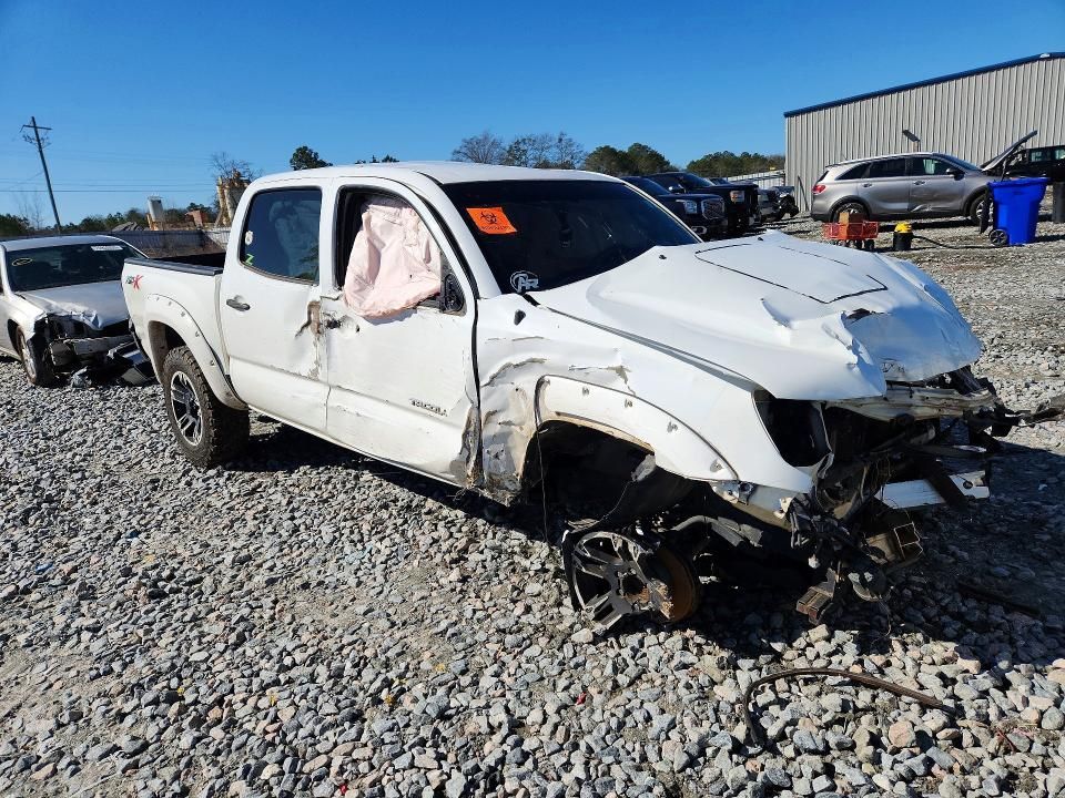 2015 Toyota Tacoma Double cab Prerunner