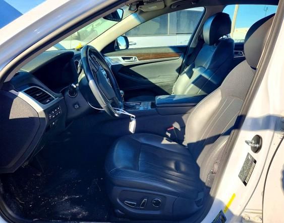 2018 Genesis G80 Base