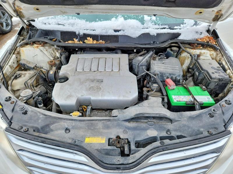 2010 Toyota Venza awd V6