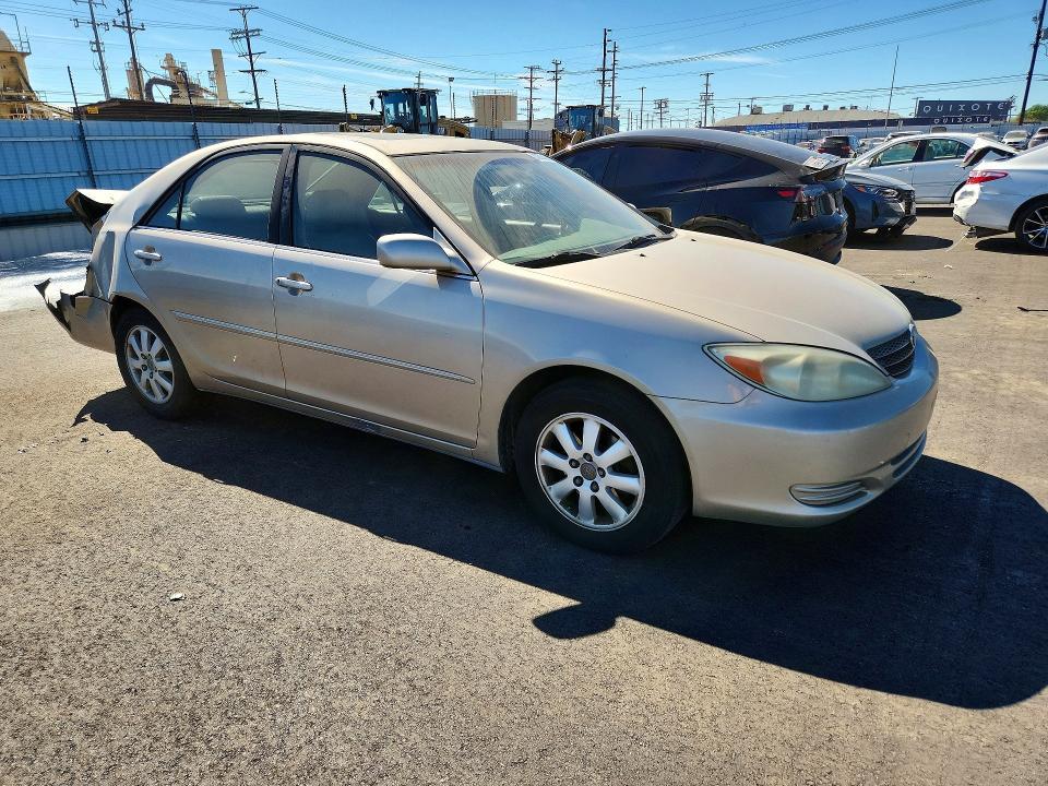 2002 Toyota Camry le