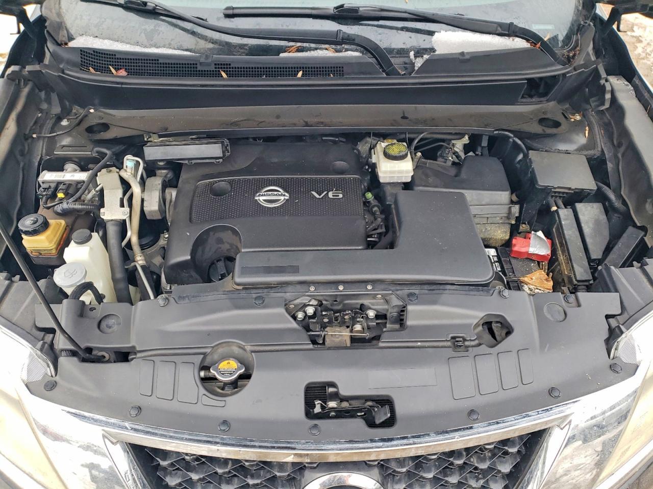 2014 Nissan Pathfinder s