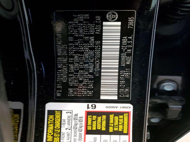 2025 Toyota Camry le