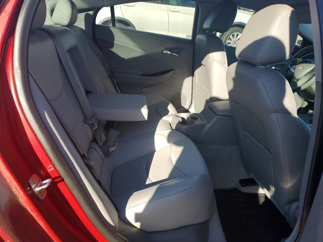 2018 Chevrolet Volt lt
