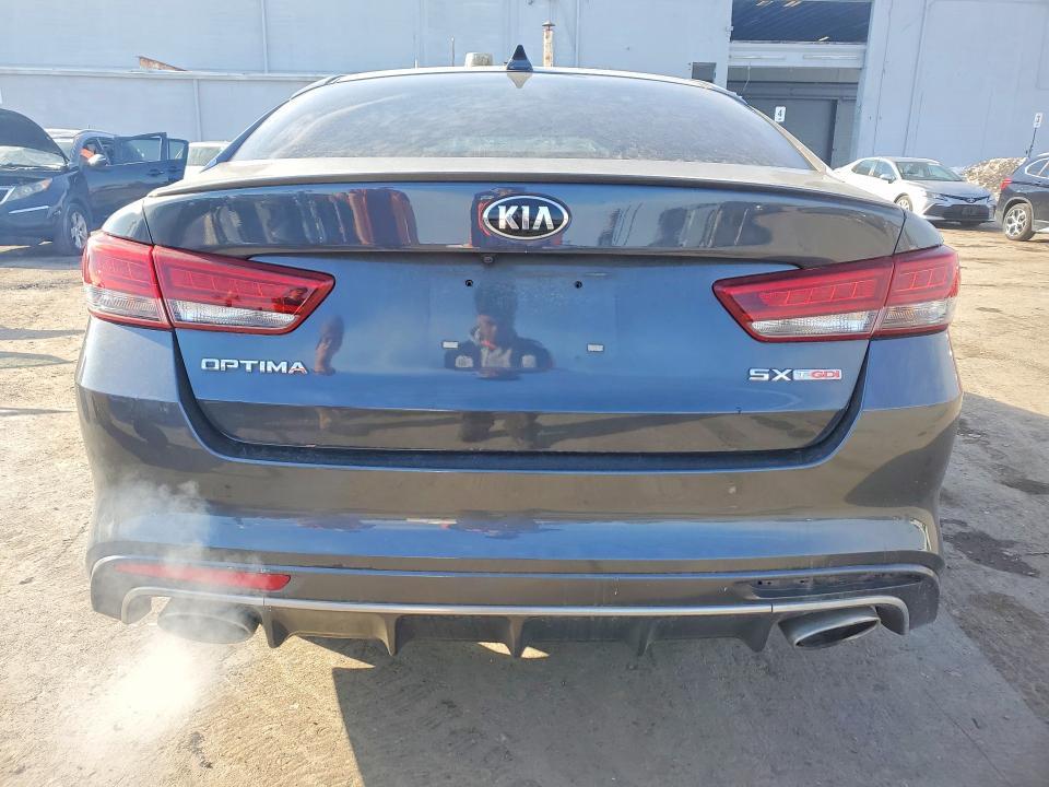 2017 KIA Optima sx