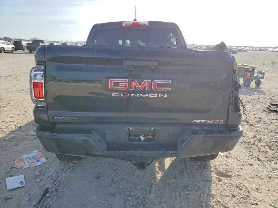 2024 GMC Canyon AT4X