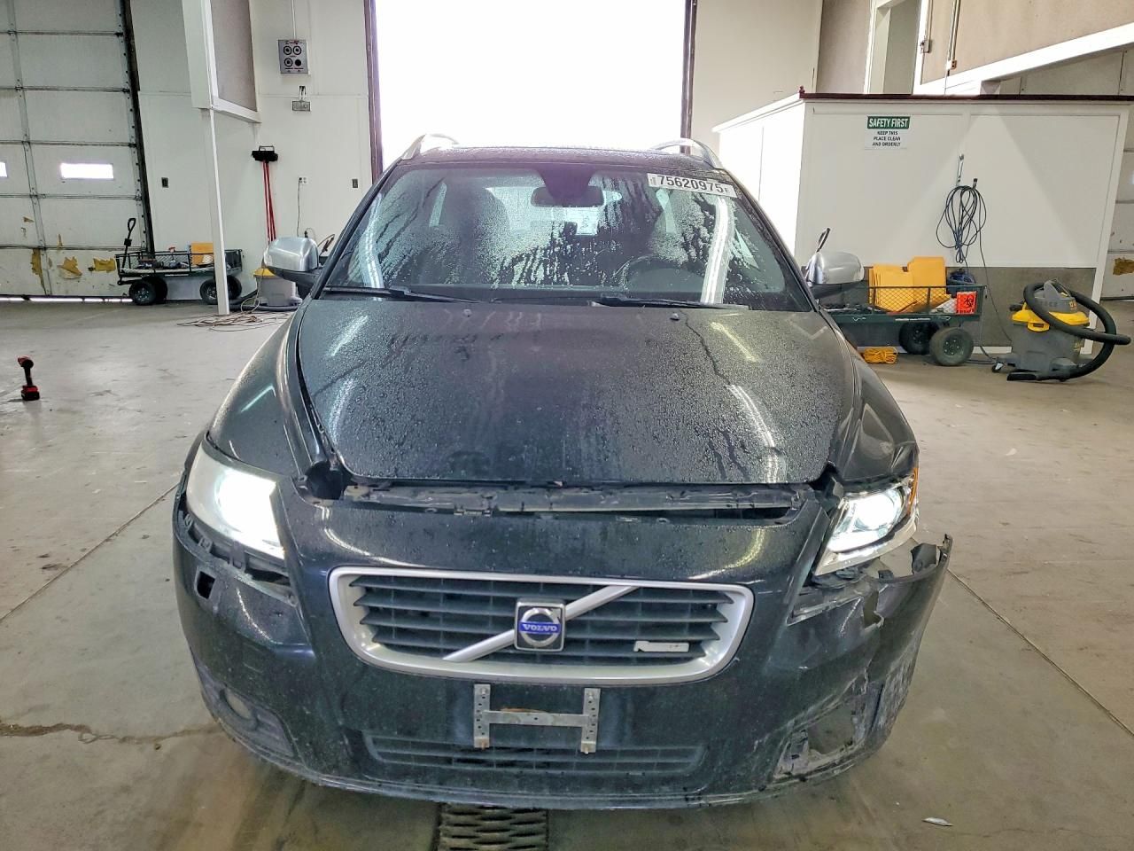 2010 Volvo V50 T5