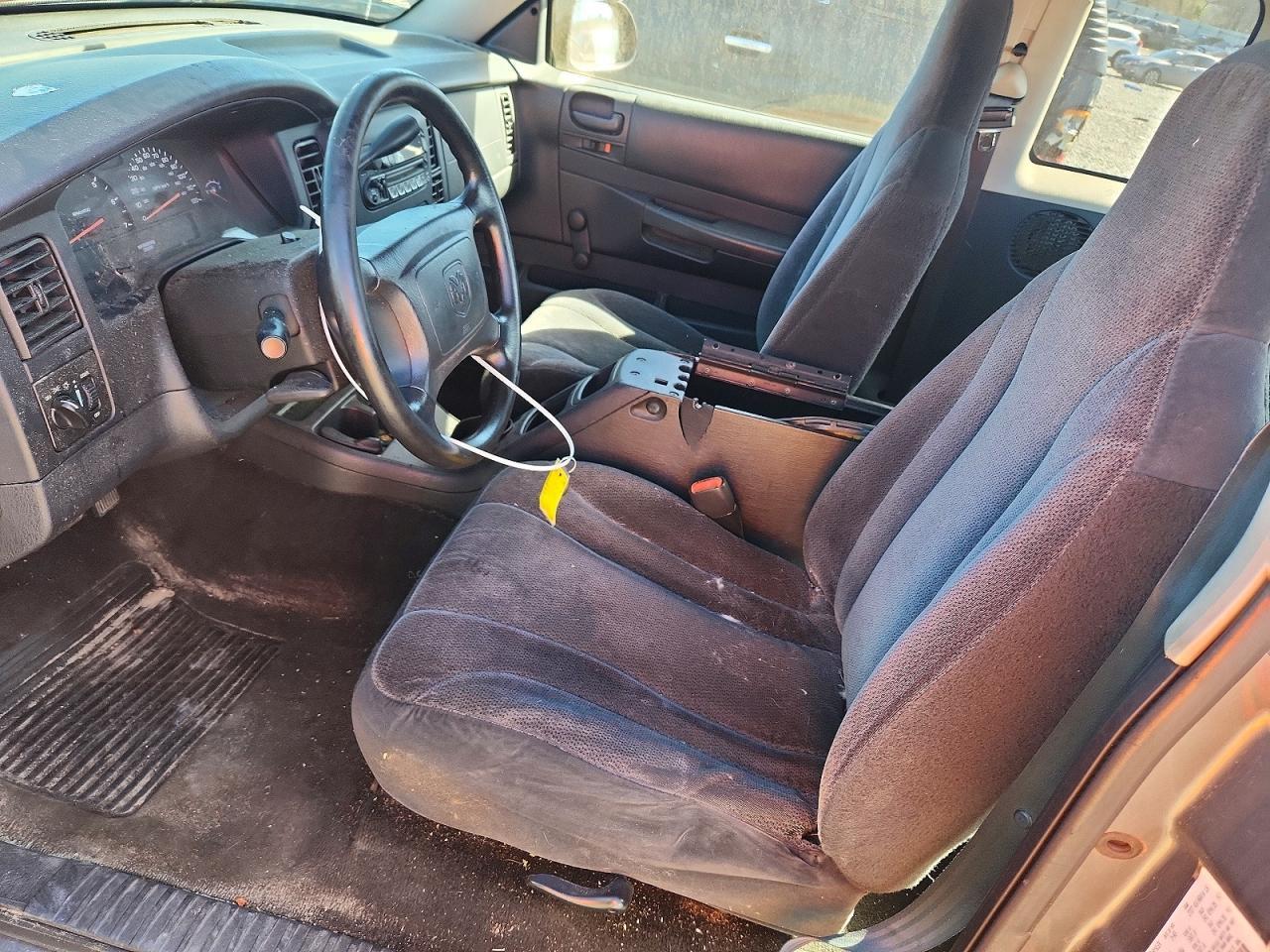2003 Dodge Dakota SXT