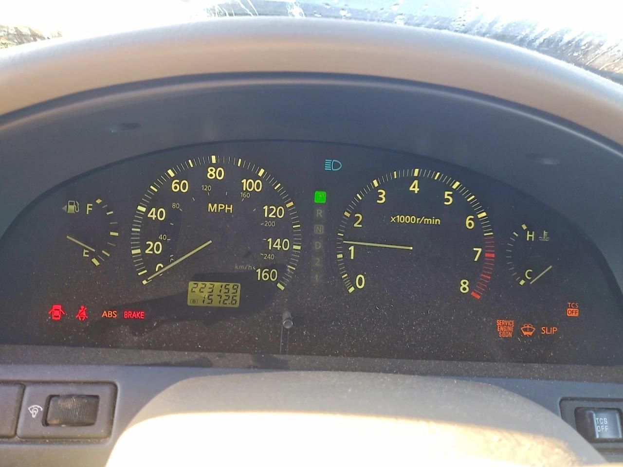 2001 Infiniti I30