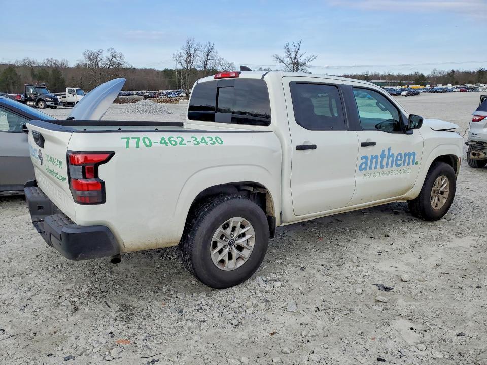 2025 Nissan Frontier s