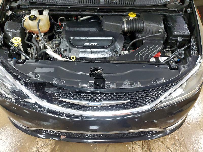 2017 Chrysler Pacifica Touring l