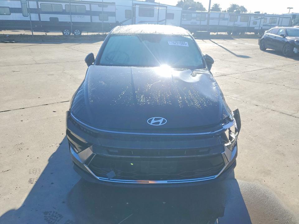 2024 Hyundai Sonata Hybrid