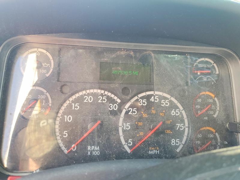 2017 Freigliner 2017 Freightliner Business Class M2 BOX Truck