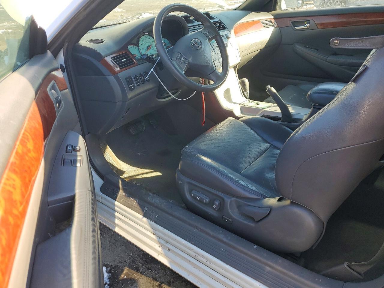 2006 Toyota Camry Solara se