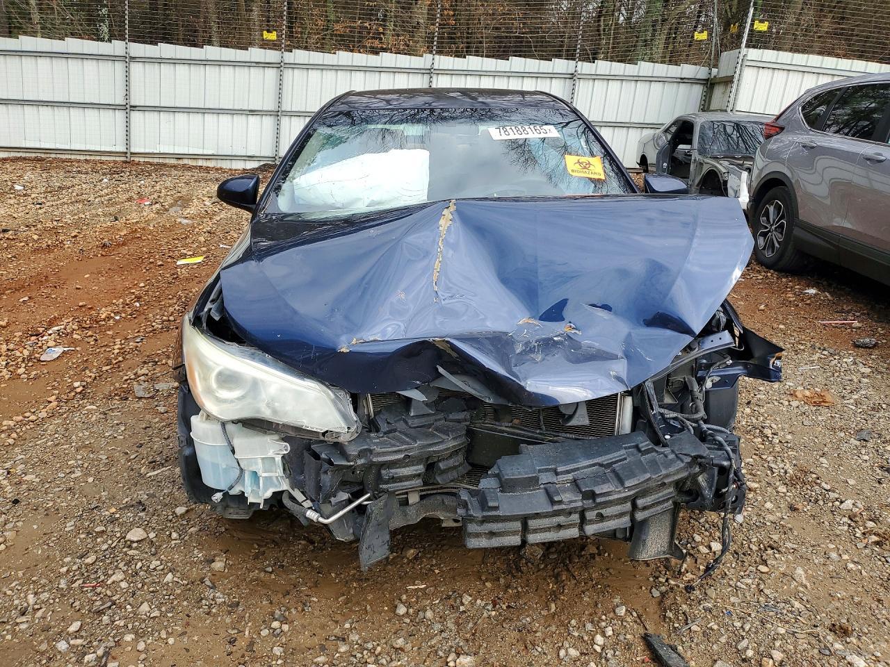 2015 Toyota Camry le