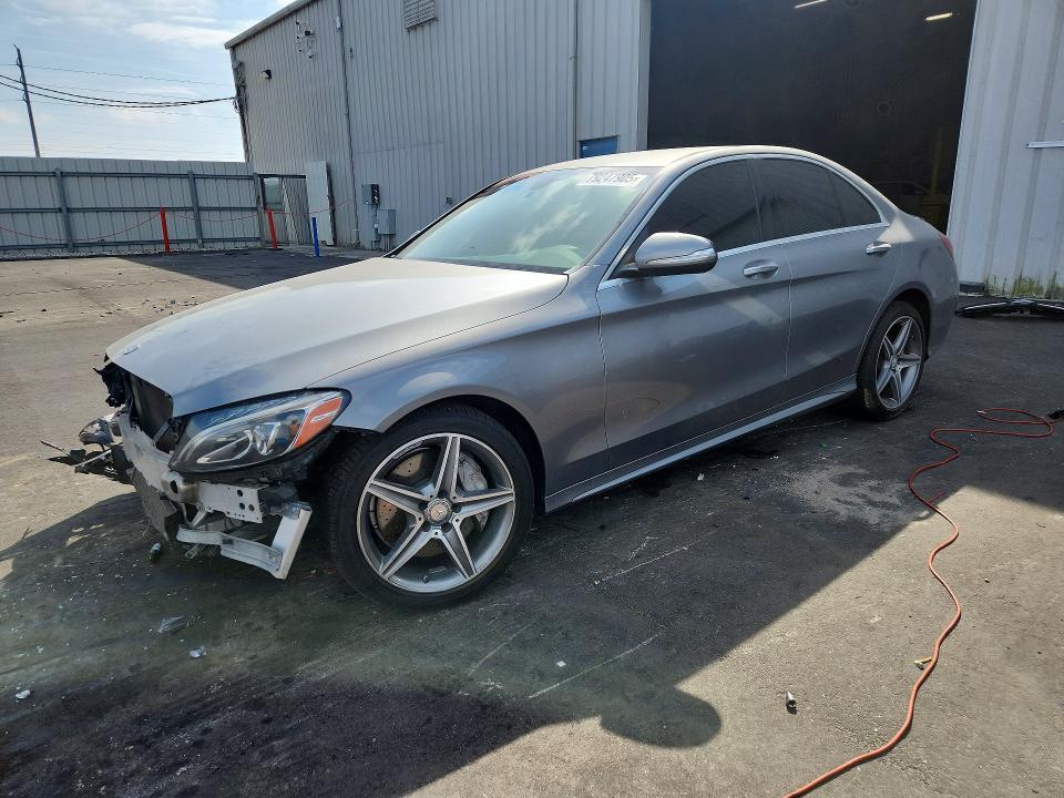 2015 Mercedes-Benz C300