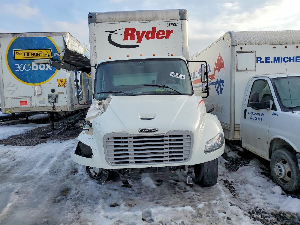 2022 Freigliner 2022 Freightliner Business Class M2 Semi Truck