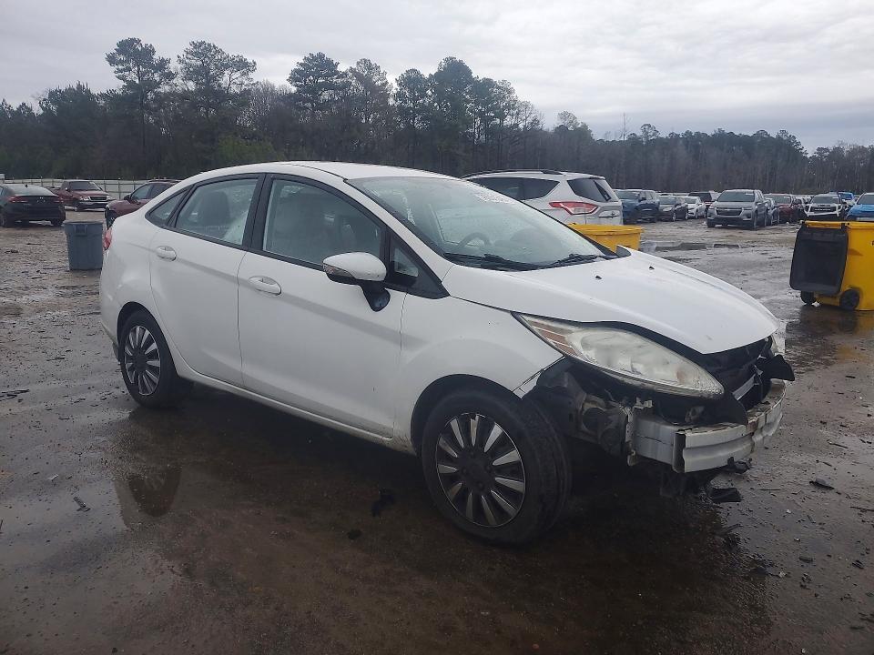 2013 Ford Fiesta se