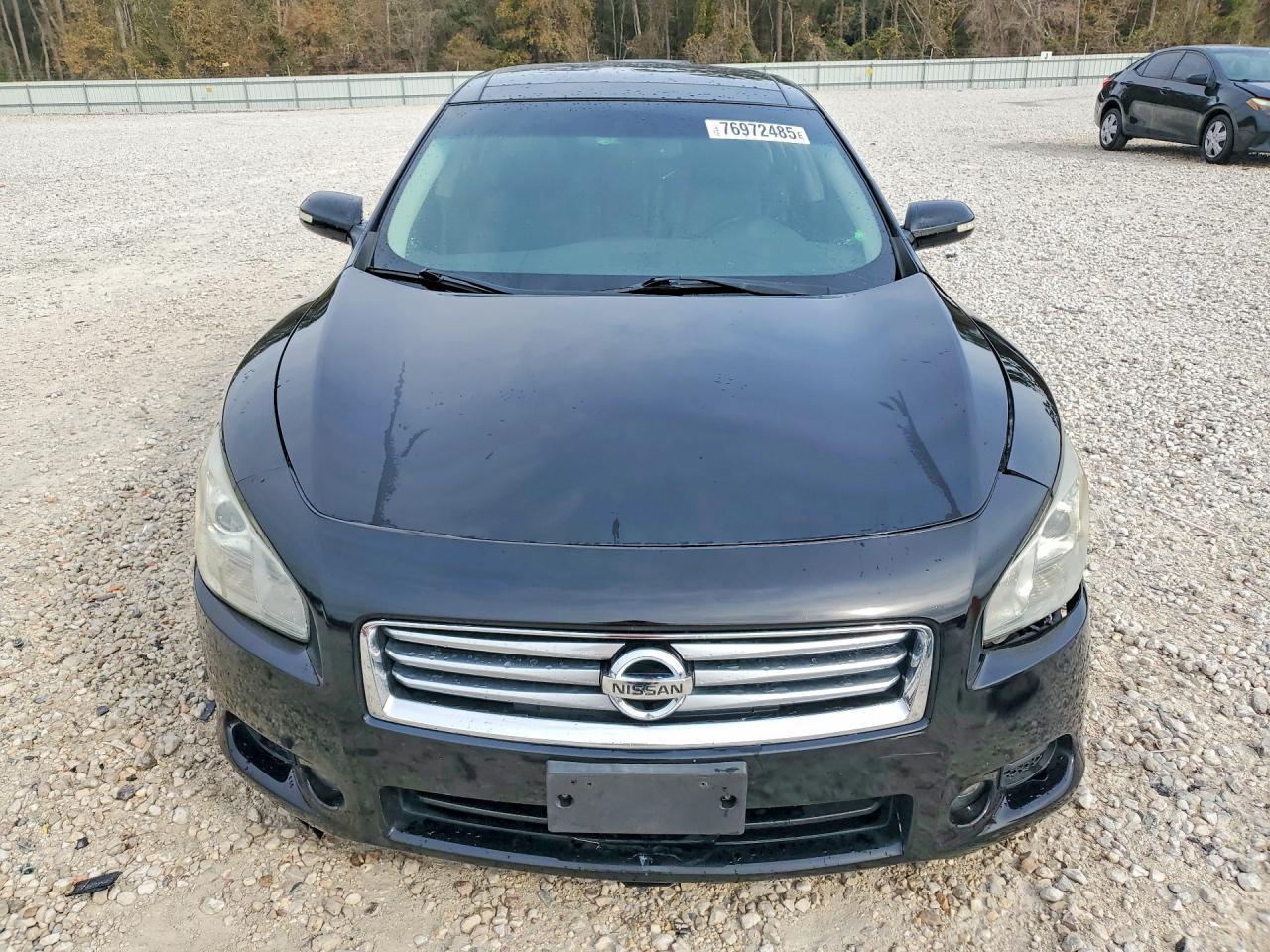 2013 Nissan Maxima s