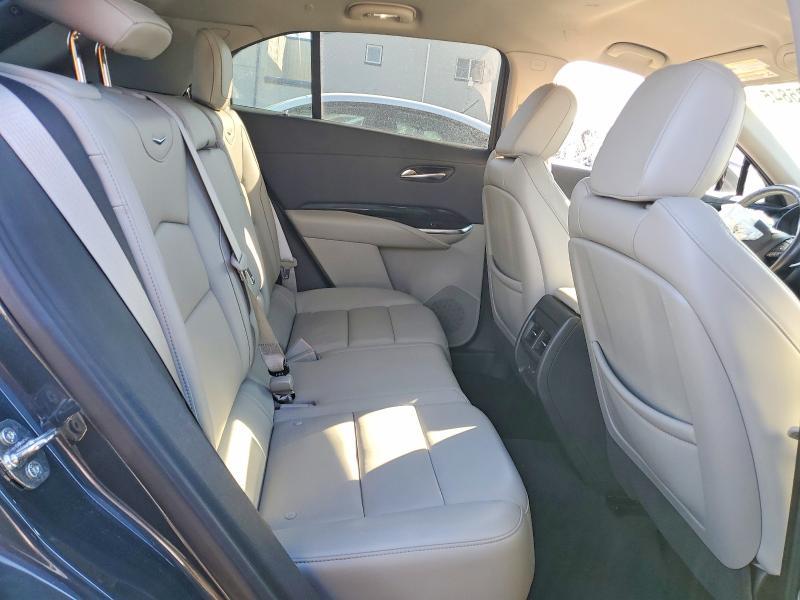 2021 Cadillac XT4 Premium Luxury