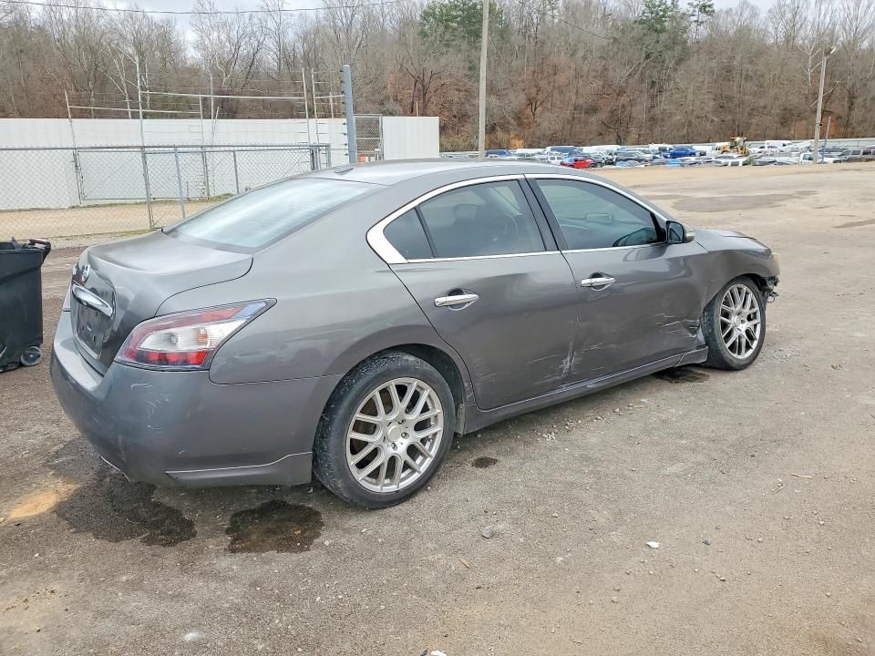 2014 Nissan Maxima s