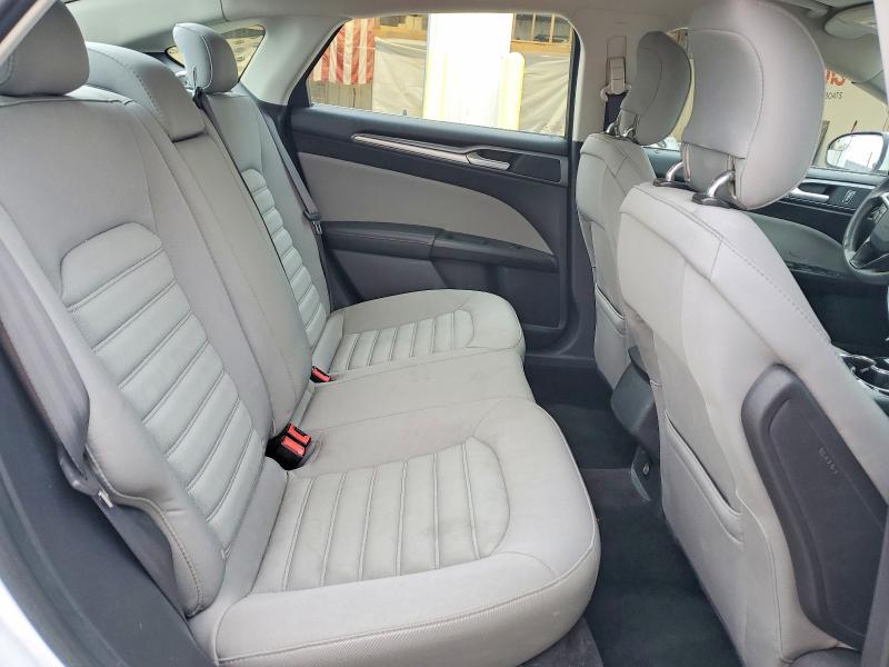 2014 Ford Fusion s