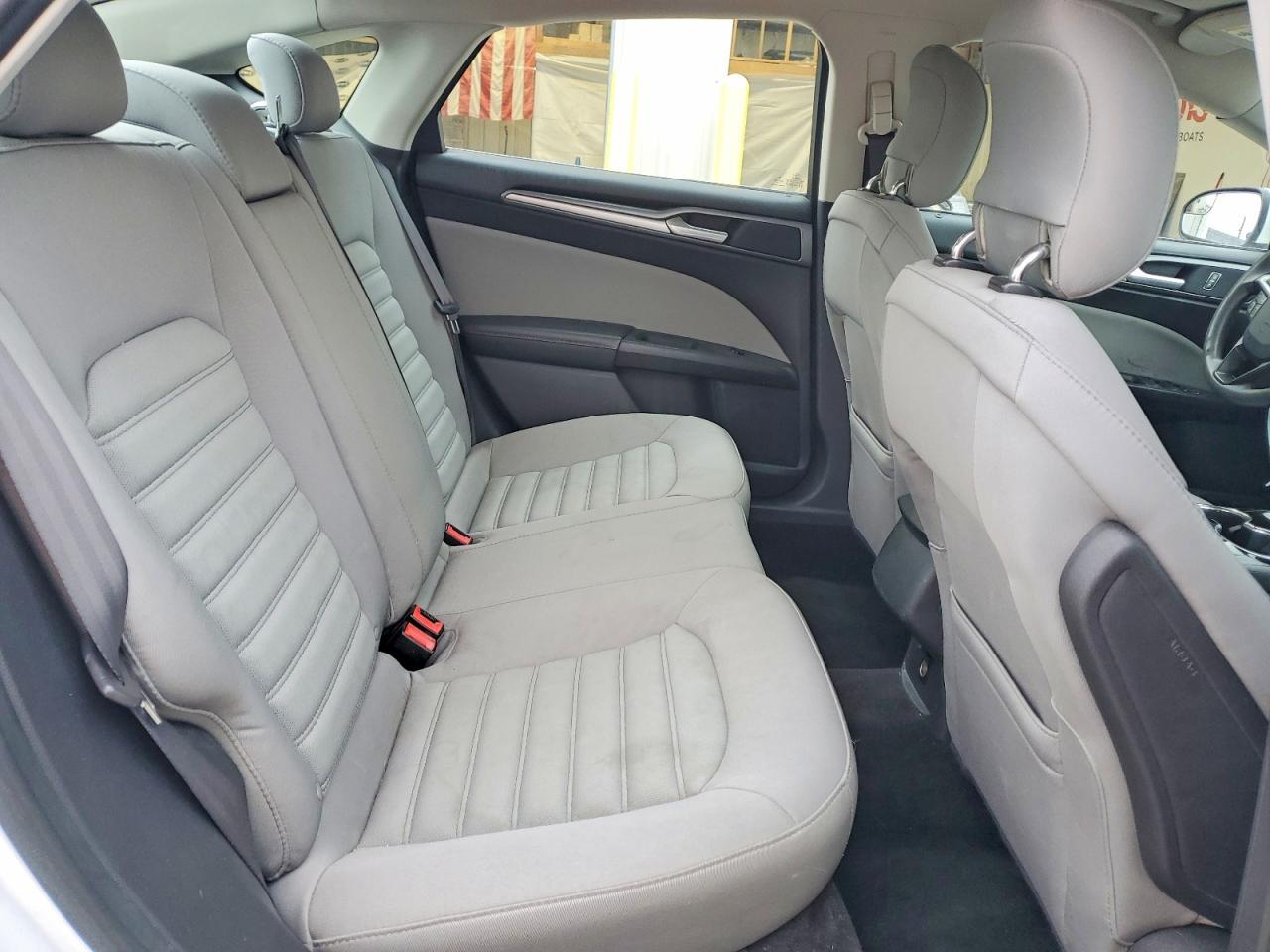 2014 Ford Fusion s