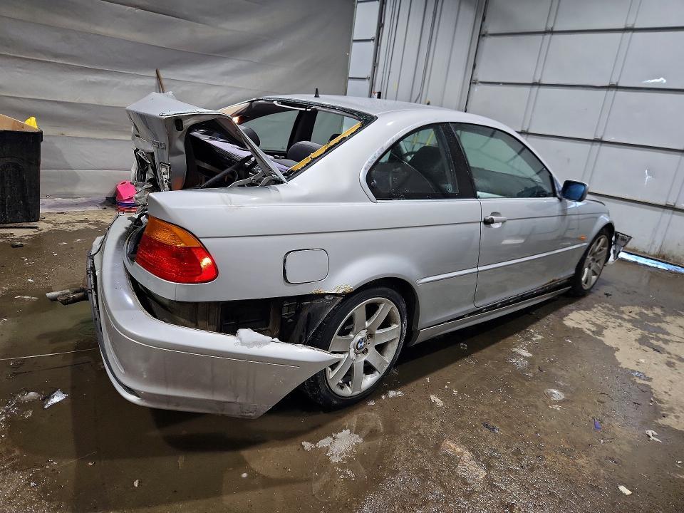 2000 BMW 323 ci