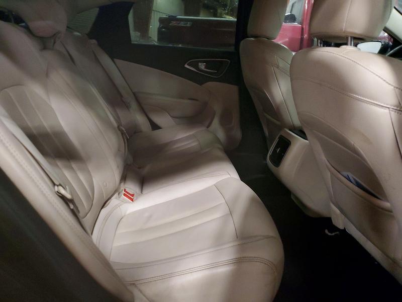 2015 Chrysler 200 c