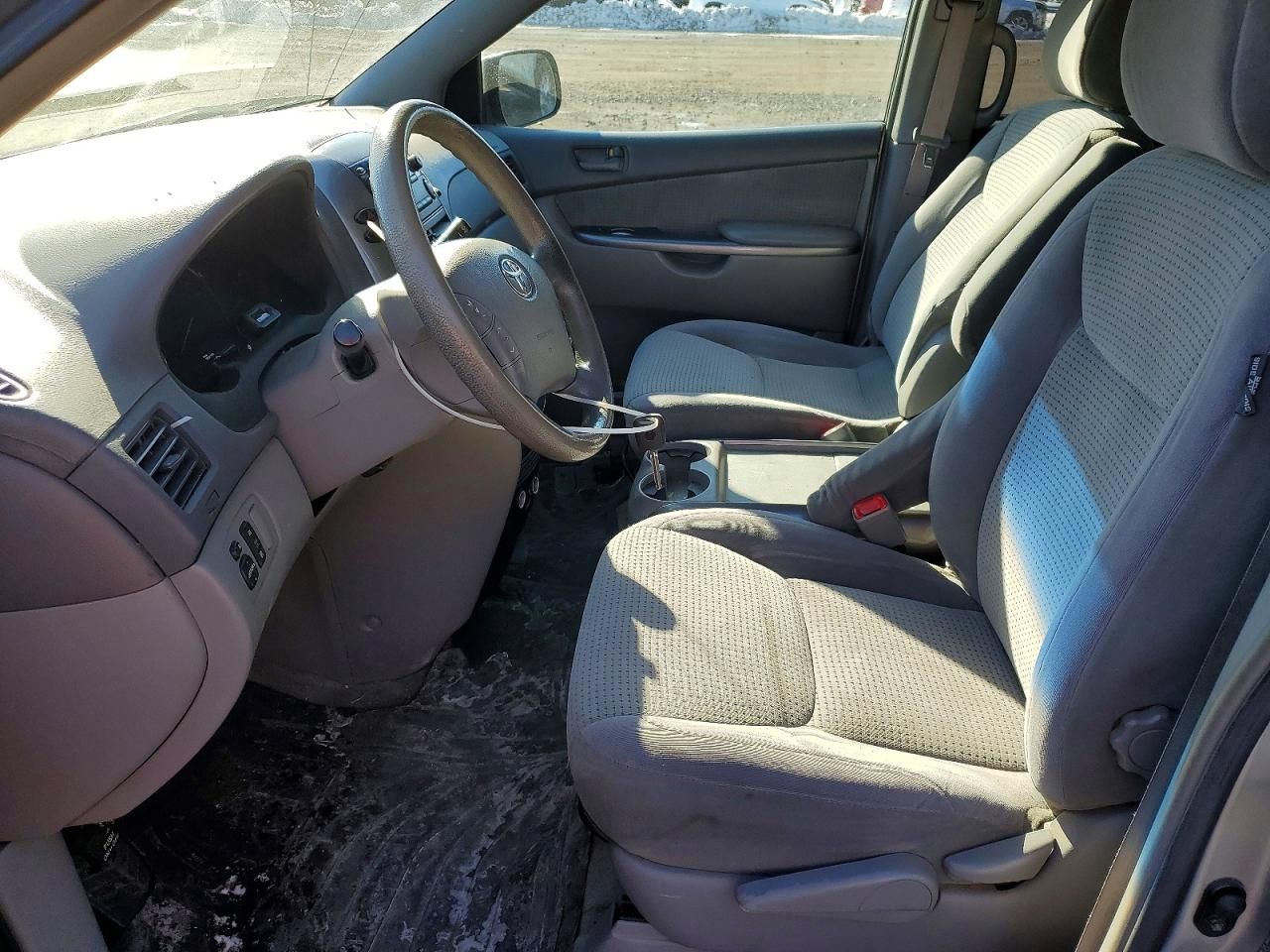 2006 Toyota Sienna ce