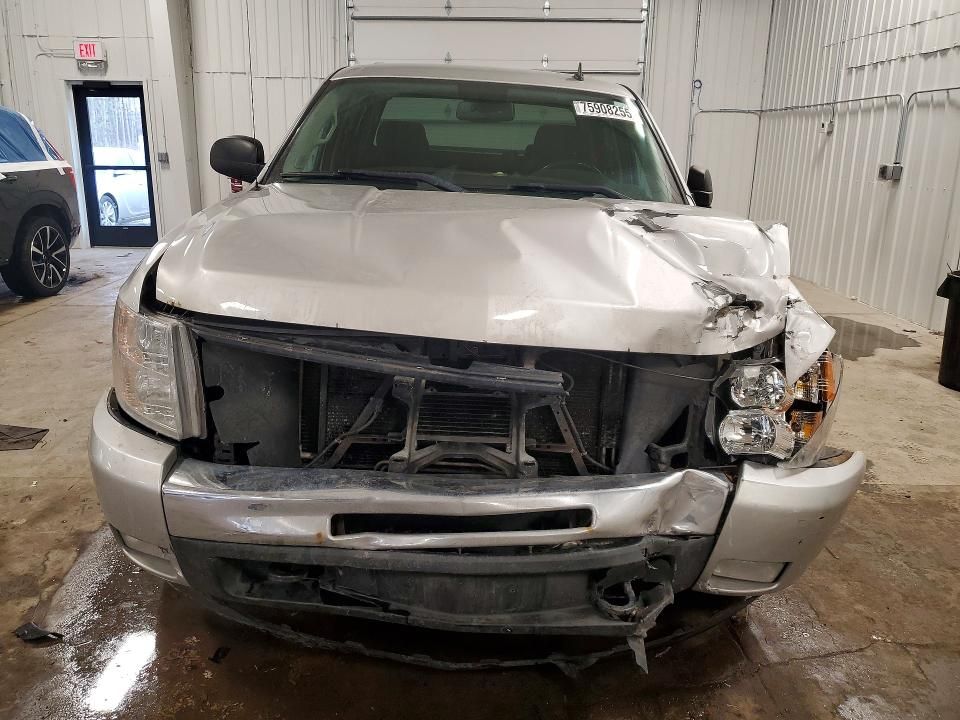 2011 Chevrolet Silverado K1500 lt