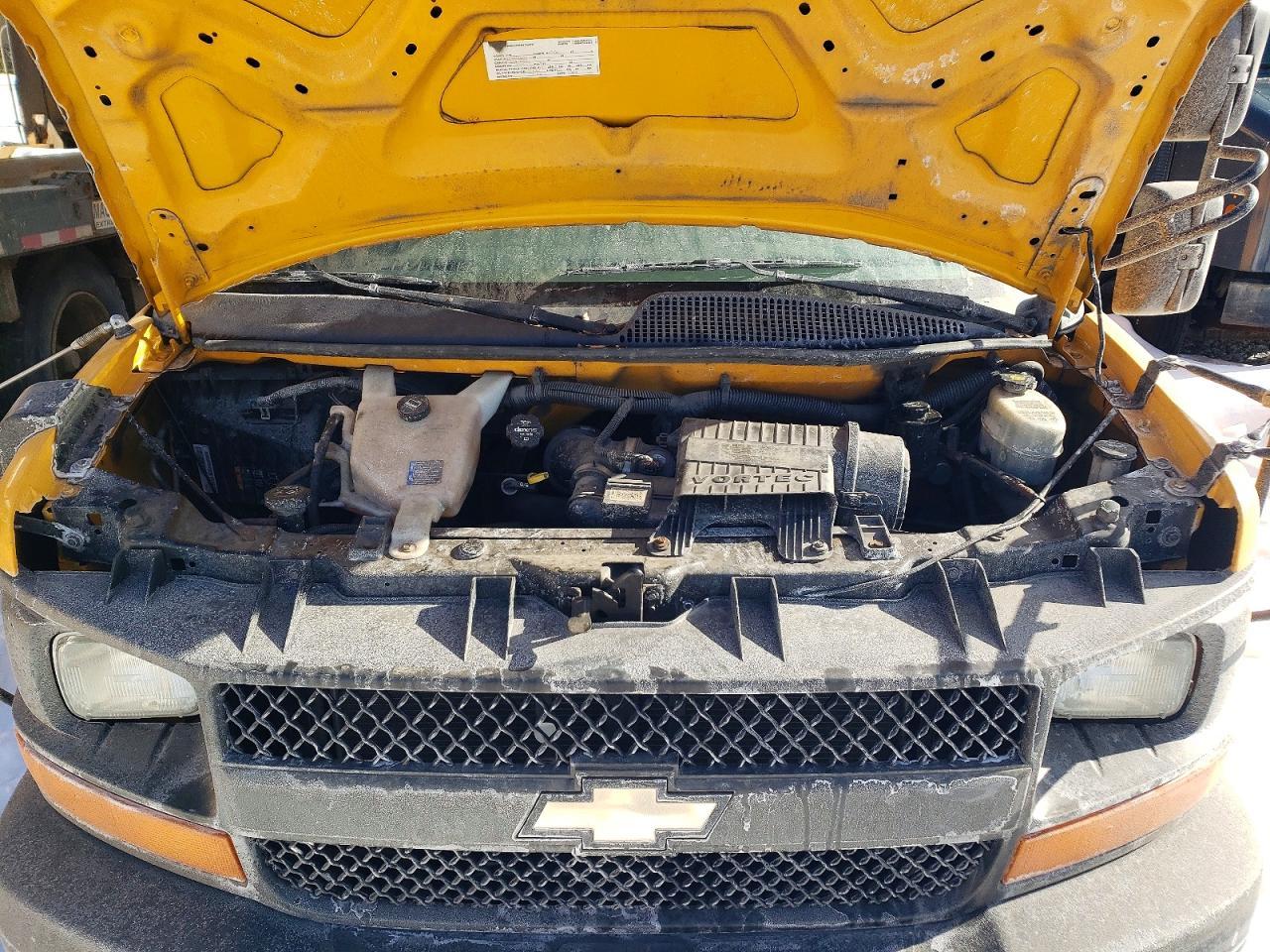 2014 Chevrolet 2014 Thomas Minotour G3500-School Bus