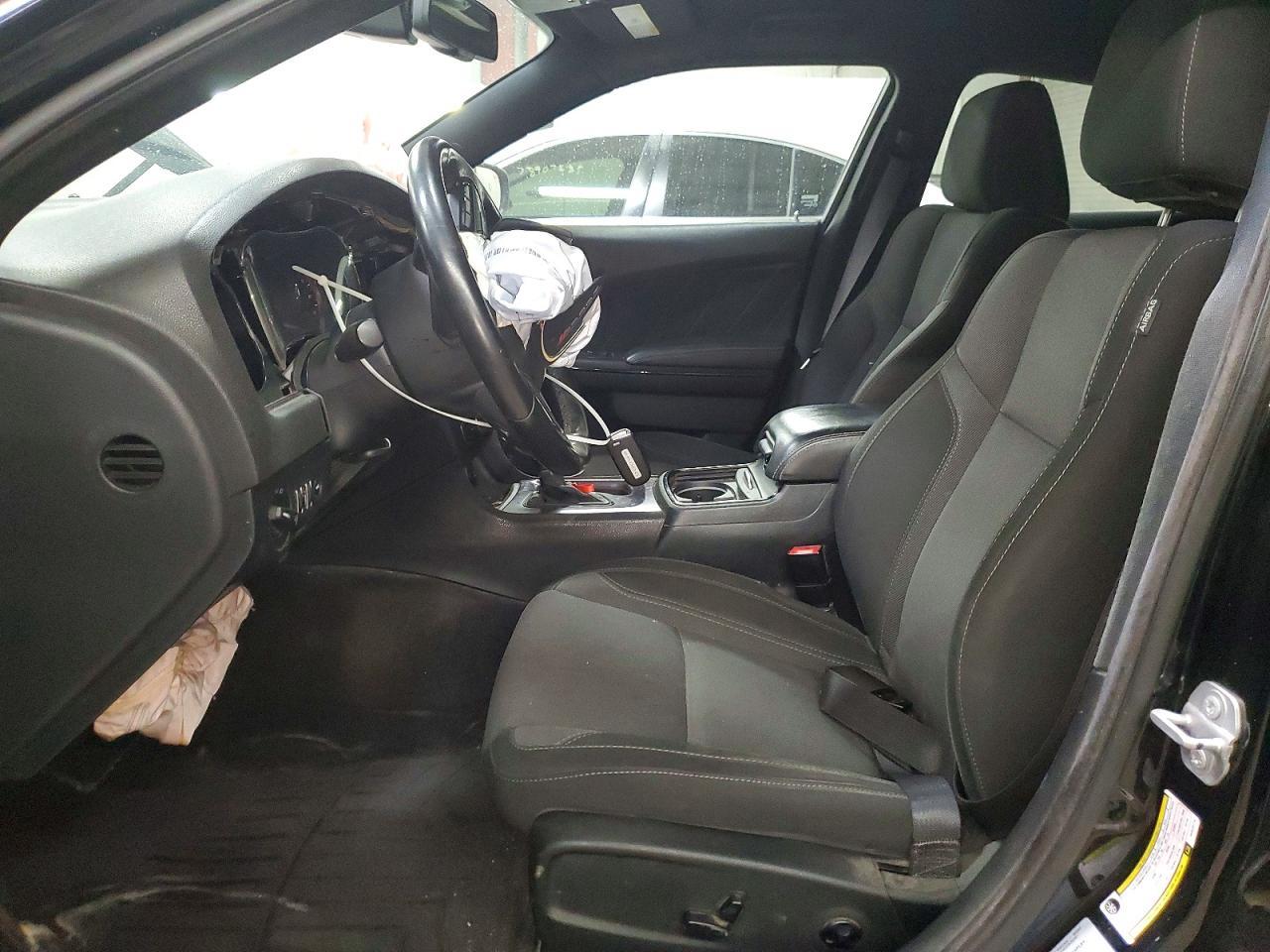 2017 Dodge Charger sxt
